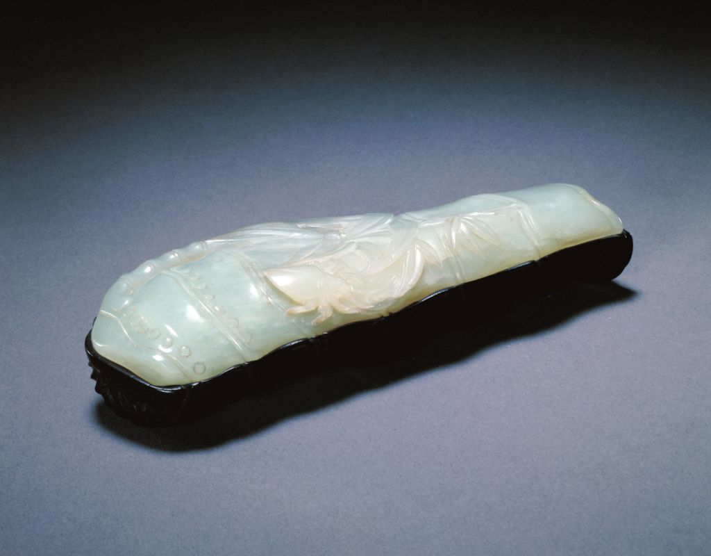 图片[1]-Bamboo shaped arm rest carved from white jade-China Archive